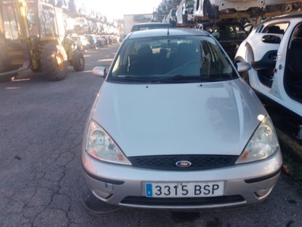 Vehiculo en el desguace: FORD FOCUS I Sedán (DFW) 1.8 Turbo DI / TDDi