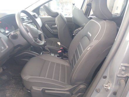 Vehiculo en el desguace: DACIA DUSTER (HM_) 1.3 TCe 150 (HMM3)