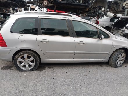Vehiculo en el desguace: PEUGEOT 307 Break (3E) 1.6 HDi 110