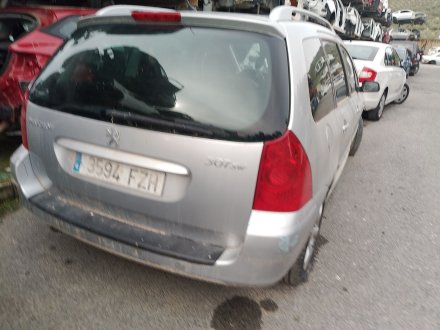 Vehiculo en el desguace: PEUGEOT 307 Break (3E) 1.6 HDi 110