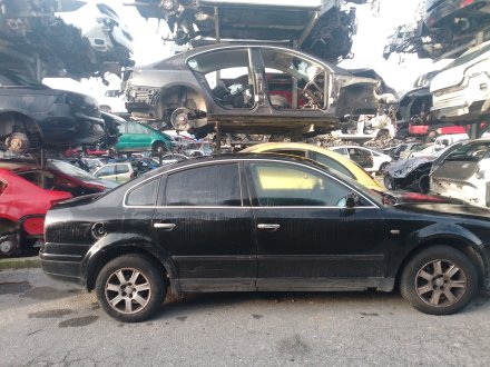 Vehiculo en el desguace: VOLKSWAGEN PASSAT B5.5 (3B3) 4.0 W8 4motion