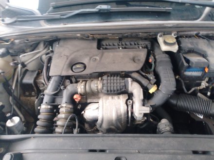 Vehiculo en el desguace: CITROËN C4 II (NC_) 1.6 BlueHDi 100