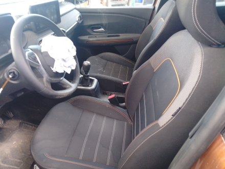 Vehiculo en el desguace: DACIA SANDERO III 1.0 TCe 90