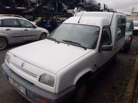 Vehiculo en el desguace: RENAULT EXPRESS Furgoneta/monovolumen (F40_, G40_) 1.6 D (F404)