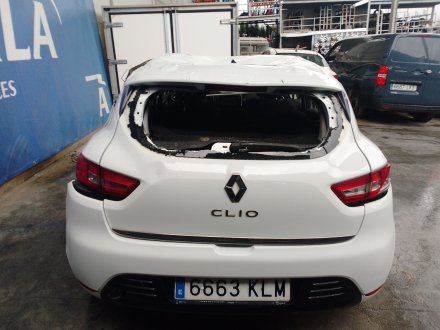 Vehiculo en el desguace: RENAULT CLIO IV (BH_) 1.5 dCi 75