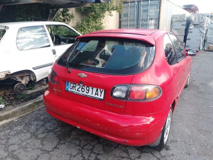 Vehiculo en el desguace: DAEWOO LANOS (KLAT) 1.6 16V
