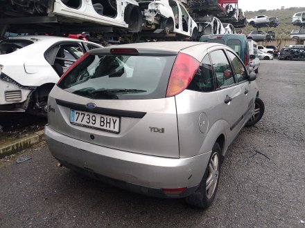 Vehiculo en el desguace: FORD FOCUS I (DAW, DBW) 1.8 Turbo DI / TDDi