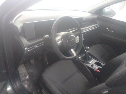 Vehiculo en el desguace: HYUNDAI TUCSON (NX4E, NX4A) 1.6 T-GDi