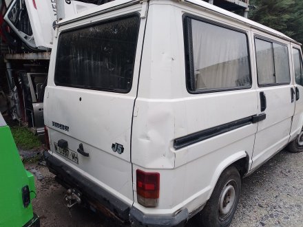 Vehiculo en el desguace: PEUGEOT J5 Furgoneta (290L) 2.5 D