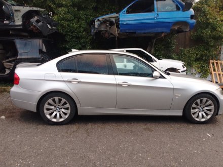 Vehiculo en el desguace: BMW 3 (E90) 320 d