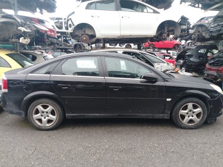 Vehiculo en el desguace: OPEL VECTRA C GTS (Z02) 1.9 CDTI (F68)