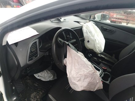 Vehiculo en el desguace: SEAT LEON (5F1) 1.6 TDI
