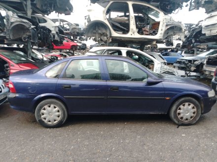 Vehiculo en el desguace: OPEL VECTRA B (J96) 2.0 DI 16V (F19)