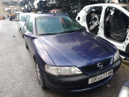 Vehiculo en el desguace: OPEL VECTRA B (J96) 2.0 DI 16V (F19)