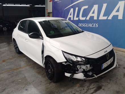 Vehiculo en el desguace: PEUGEOT 208 II (UB_, UP_, UW_, UJ_) 1.2 PureTech 100