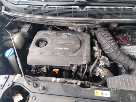 Vehiculo en el desguace: KIA CARENS IV 1.7 CRDi
