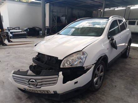 Vehiculo en el desguace: NISSAN QASHQAI I (J10, NJ10) 2.0