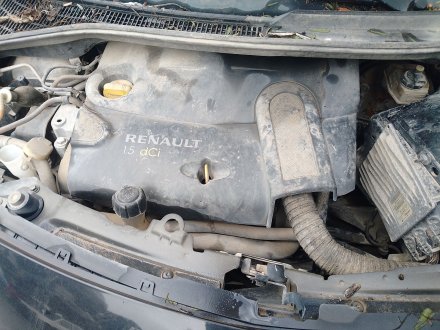 Vehiculo en el desguace: RENAULT TWINGO II (CN0_) 1.5 dCi (CN0E)