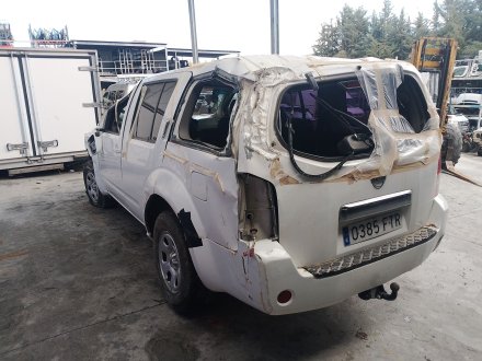 Vehiculo en el desguace: NISSAN PATHFINDER III (R51) 2.5 dCi 4WD