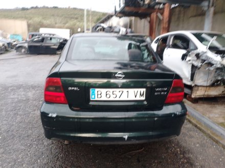 Vehiculo en el desguace: OPEL VECTRA B (J96) 2.0 DTI 16V (F19)