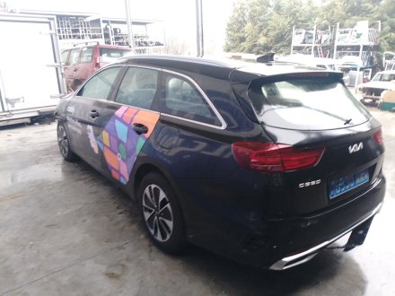 Vehiculo en el desguace: KIA CEED Tourer (CD) 1.6 GDI Hybrid