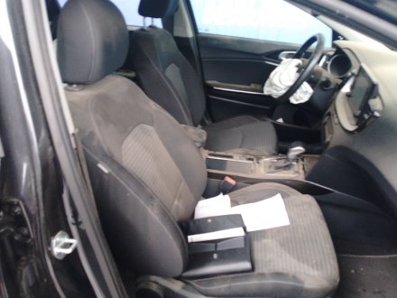 Vehiculo en el desguace: KIA CEED Tourer (CD) 1.6 GDI Hybrid