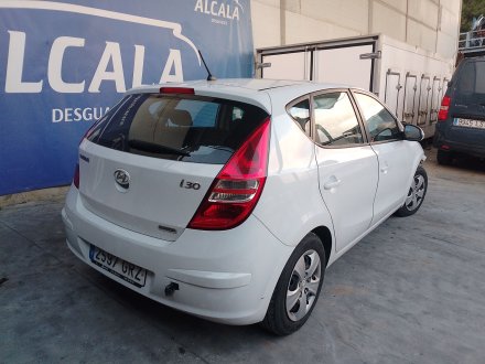 Vehiculo en el desguace: HYUNDAI i30 (FD) 1.6 CRDi
