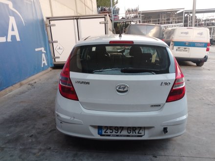 Vehiculo en el desguace: HYUNDAI i30 (FD) 1.6 CRDi