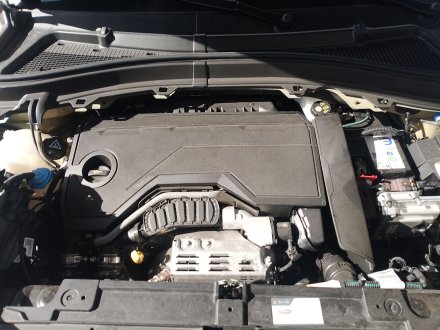 Vehiculo en el desguace: OPEL FRONTERA GS 1.2 T XHT HYBRID *