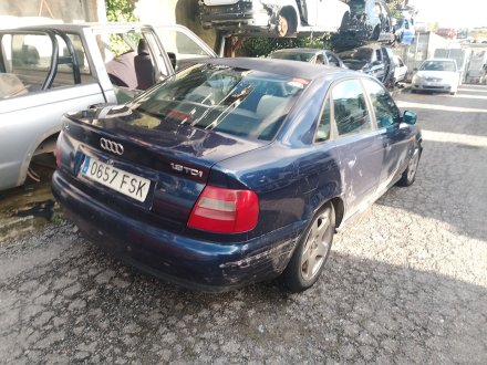 Vehiculo en el desguace: AUDI A4 B5 (8D2) 1.9 TDI