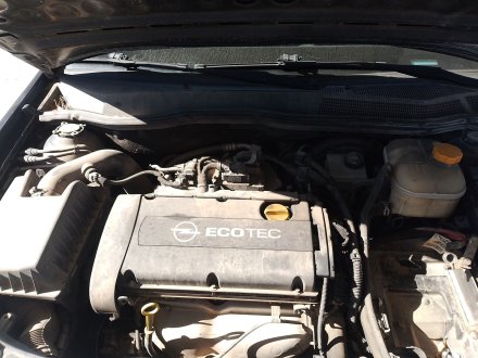 Vehiculo en el desguace: OPEL ASTRA H (A04) 1.6 (L48)