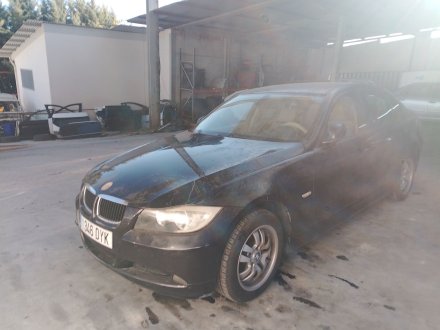 Vehiculo en el desguace: BMW 3 (E90) 320 d