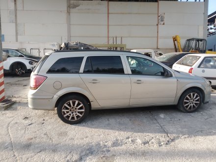 Vehiculo en el desguace: OPEL ASTRA H Station Wagon (A04) 1.7 CDTI (L35)