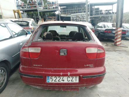 Vehiculo en el desguace: SEAT LEON (1M1) 1.9 TDI