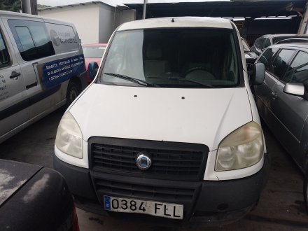 Vehiculo en el desguace: FIAT DOBLO Furgoneta/monovolumen (223_) 1.3 D Multijet