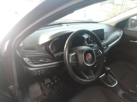 Vehiculo en el desguace: FIAT TIPO Sedán (356_, 357_) 1.3 D (356SXB1A, 356SXH1A, 356SXD1A)