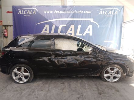 Vehiculo en el desguace: OPEL ASTRA H GTC (A04) 1.8 (L08)