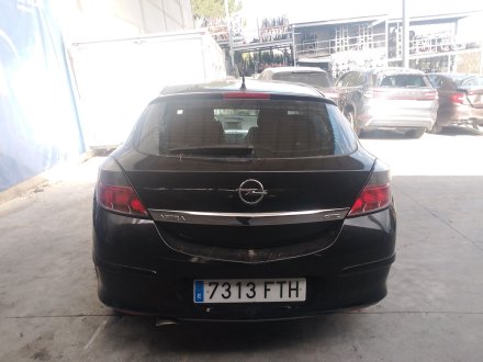 Vehiculo en el desguace: OPEL ASTRA H GTC (A04) 1.8 (L08)
