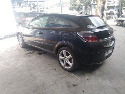 Vehiculo en el desguace: OPEL ASTRA H GTC (A04) 1.8 (L08)