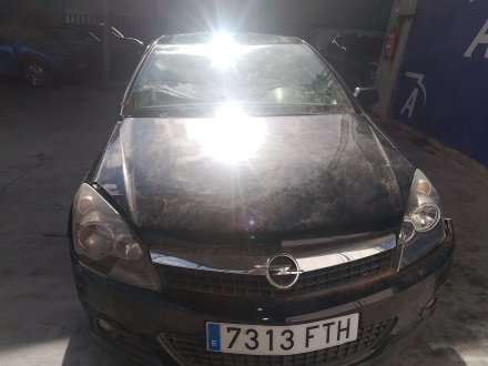 Vehiculo en el desguace: OPEL ASTRA H GTC (A04) 1.8 (L08)