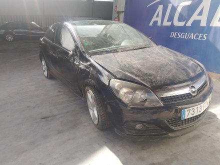 Vehiculo en el desguace: OPEL ASTRA H GTC (A04) 1.8 (L08)