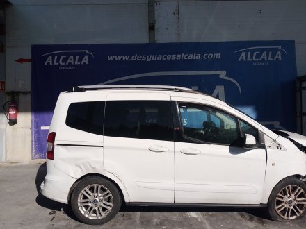 Vehiculo en el desguace: FORD TOURNEO COURIER B460 Monospace 1.5 TDCi