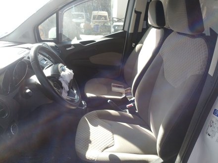 Vehiculo en el desguace: FORD TOURNEO COURIER B460 Monospace 1.5 TDCi