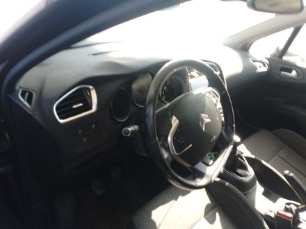 Vehiculo en el desguace: CITROËN C4 II (NC_) 1.6 BlueHDi 100