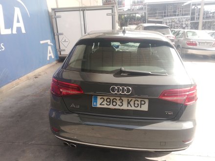 Vehiculo en el desguace: AUDI A3 Sportback (8VA, 8VF) 2.0 TDI