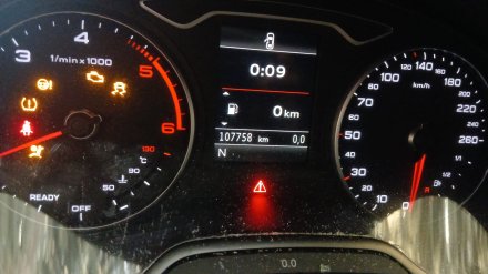 Vehiculo en el desguace: AUDI A3 Sportback (8VA, 8VF) 2.0 TDI