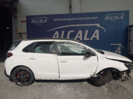 Vehiculo en el desguace: HYUNDAI i30 (PDE, PD, PDEN) 2.0 N