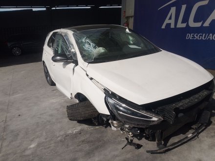 Vehiculo en el desguace: HYUNDAI i30 (PDE, PD, PDEN) 2.0 N
