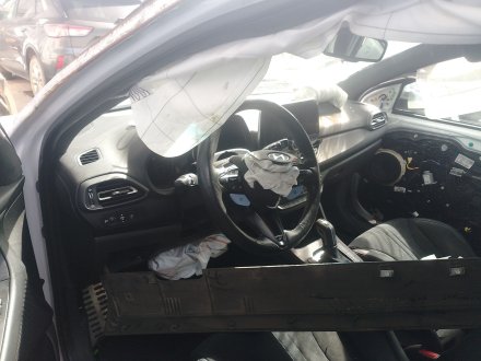 Vehiculo en el desguace: HYUNDAI i30 (PDE, PD, PDEN) 2.0 N