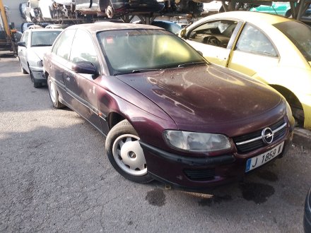 Vehiculo en el desguace: OPEL OMEGA B (V94) 2.5 TD (F69, M69, P69)